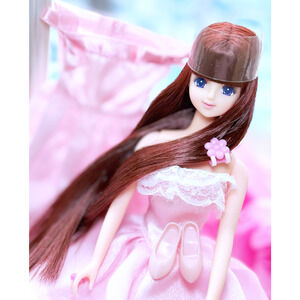 Takara Japan Jenny Eighteen Original Licca Castle Doll Red Brown Hair 2 Dresses